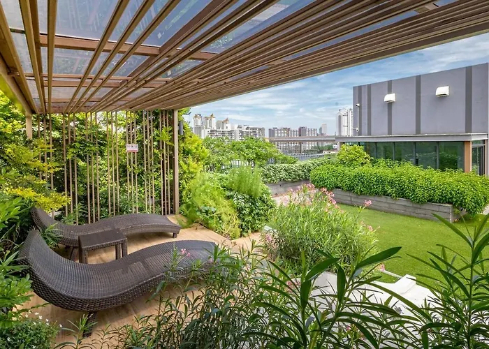 Rooftop Pool Near Thonglor *